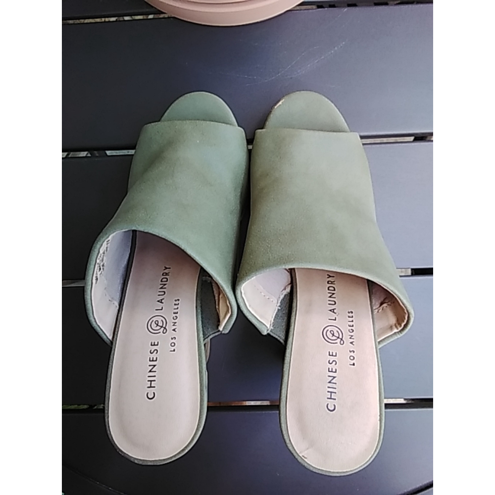 Chinese Laundry Boho Green Healed Slide-On Mules Size 5.5 Festival Chic - Picture 6 of 13